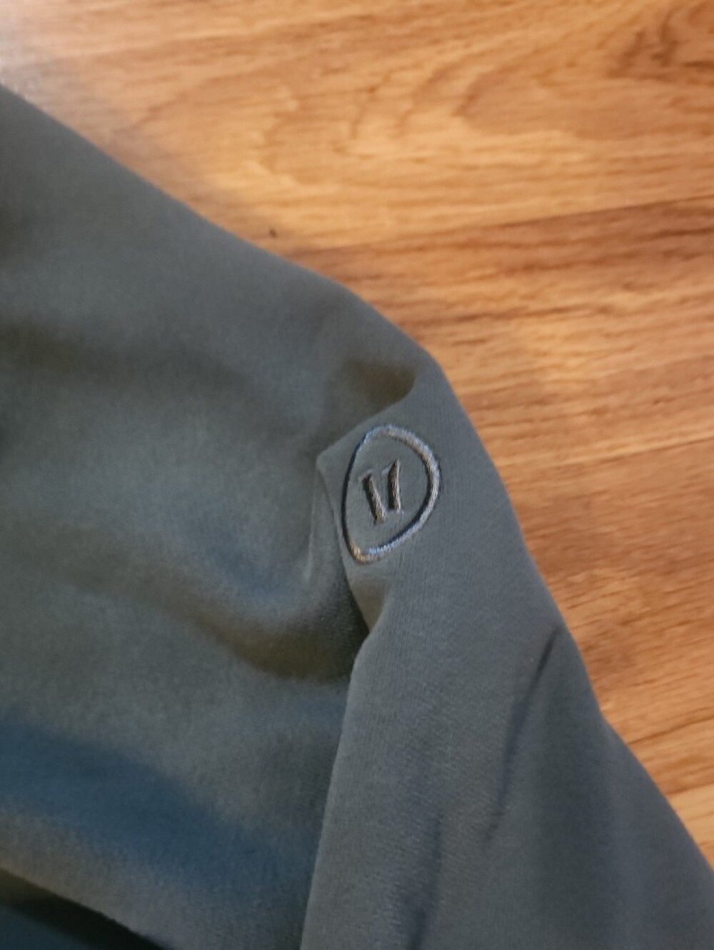 Women's Dark Green Quarter-Zip Pullover Sweatshirt Vuori - Picture 2 of 5